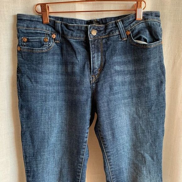 Levi’s Women’s Size 10 Black Tag Bootcut Jeans Medium Wash Stretch Denim Pants - Picture 2 of 16